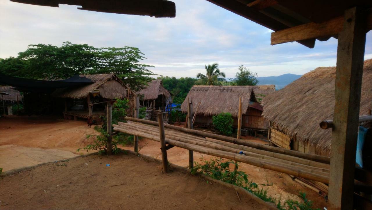 Ferienwohnung Hill Tribe Art House Chiang Rai Exterior foto