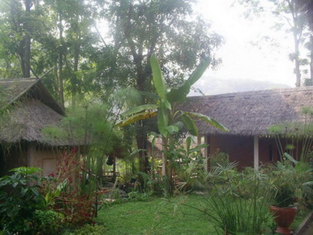 Ferienwohnung Hill Tribe Art House Chiang Rai Zimmer foto